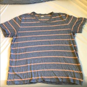 Peach and blue Old Navy XL T-shirt